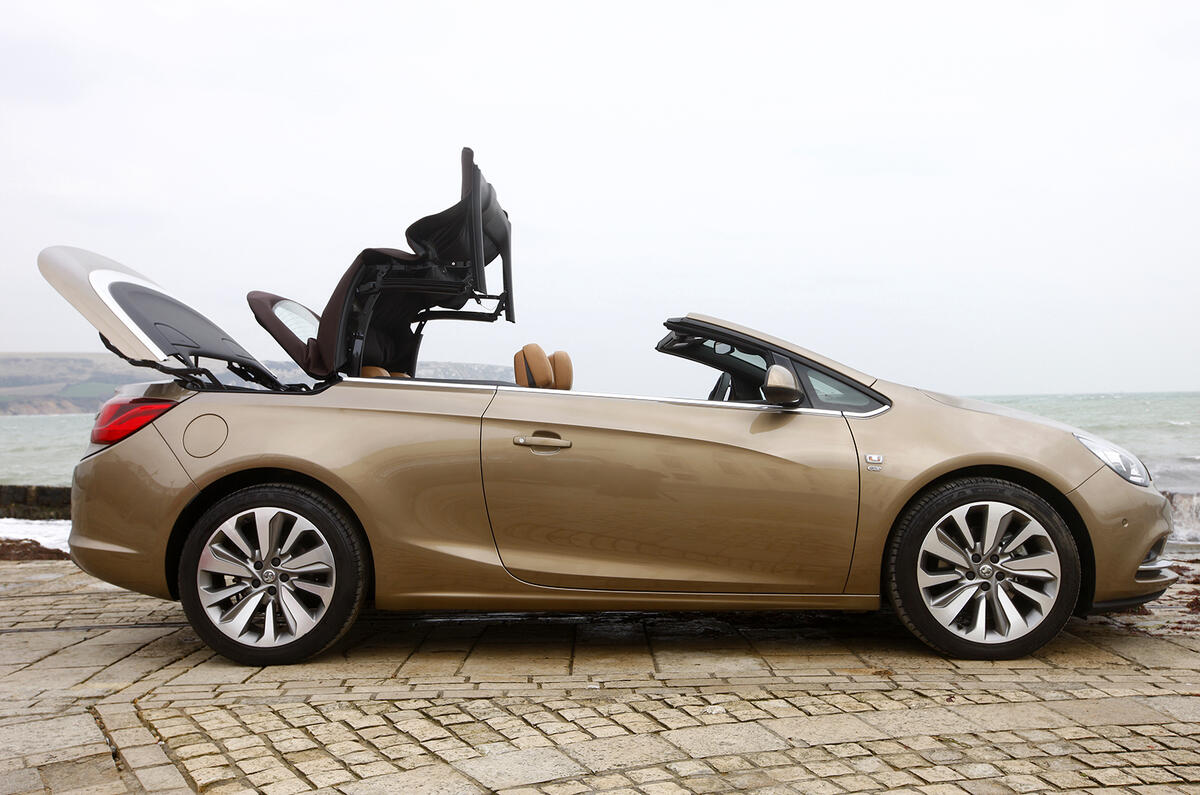 Vauxhall Cascada Review (2017) | Autocar