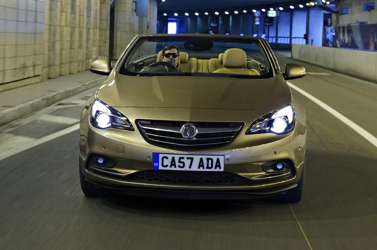 Vauxhall Cascada front end