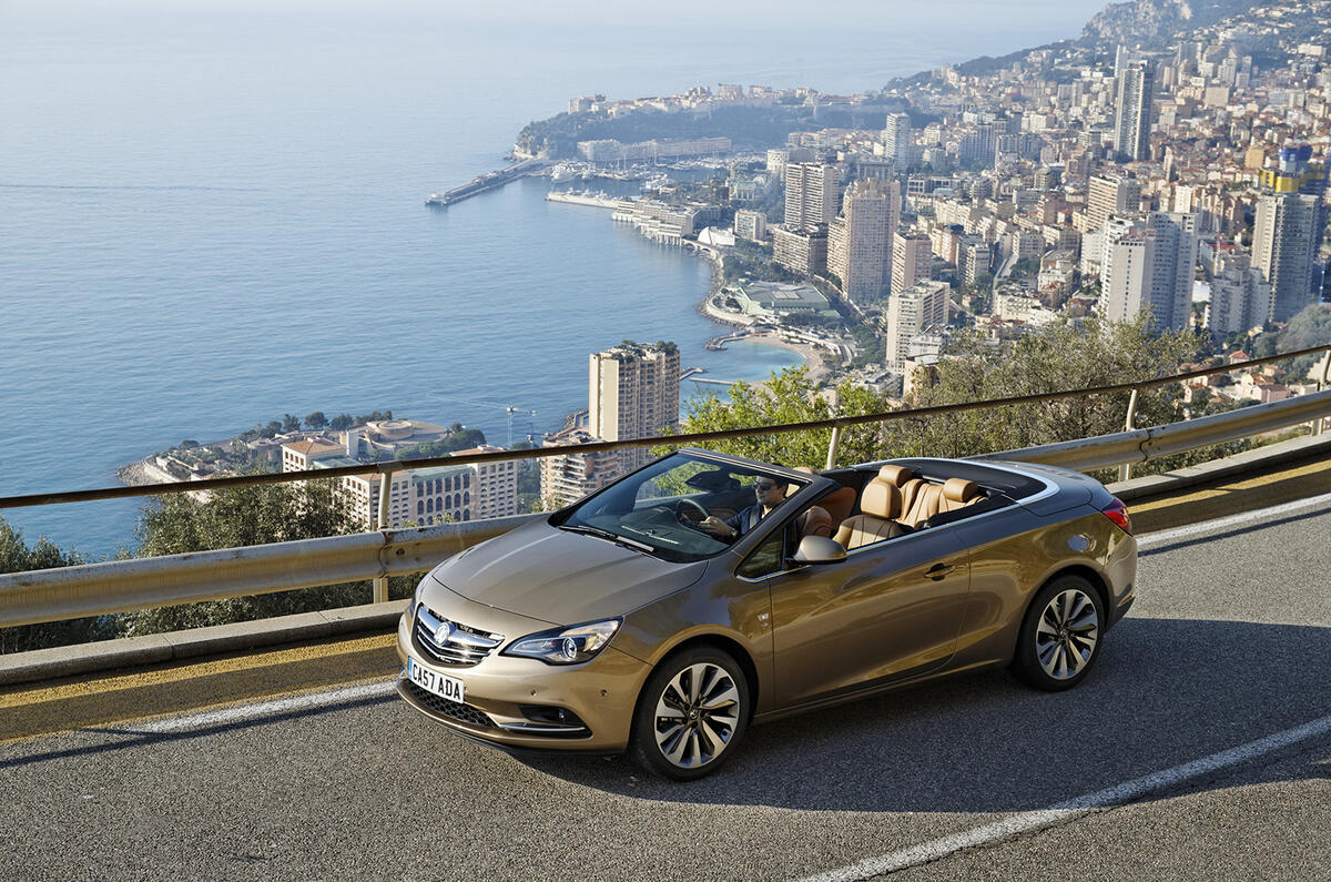 4 star Vauxhall Cascada