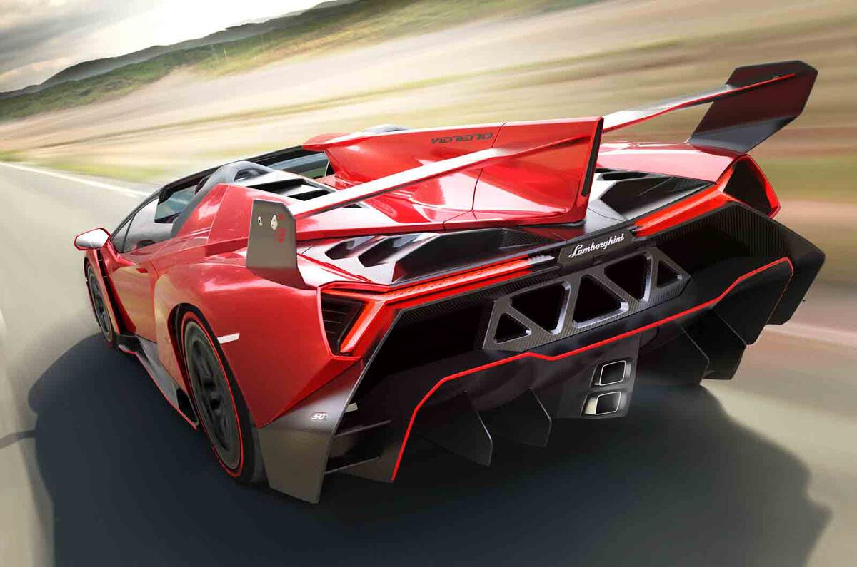 Lamborghini to build nine Veneno Roadsters