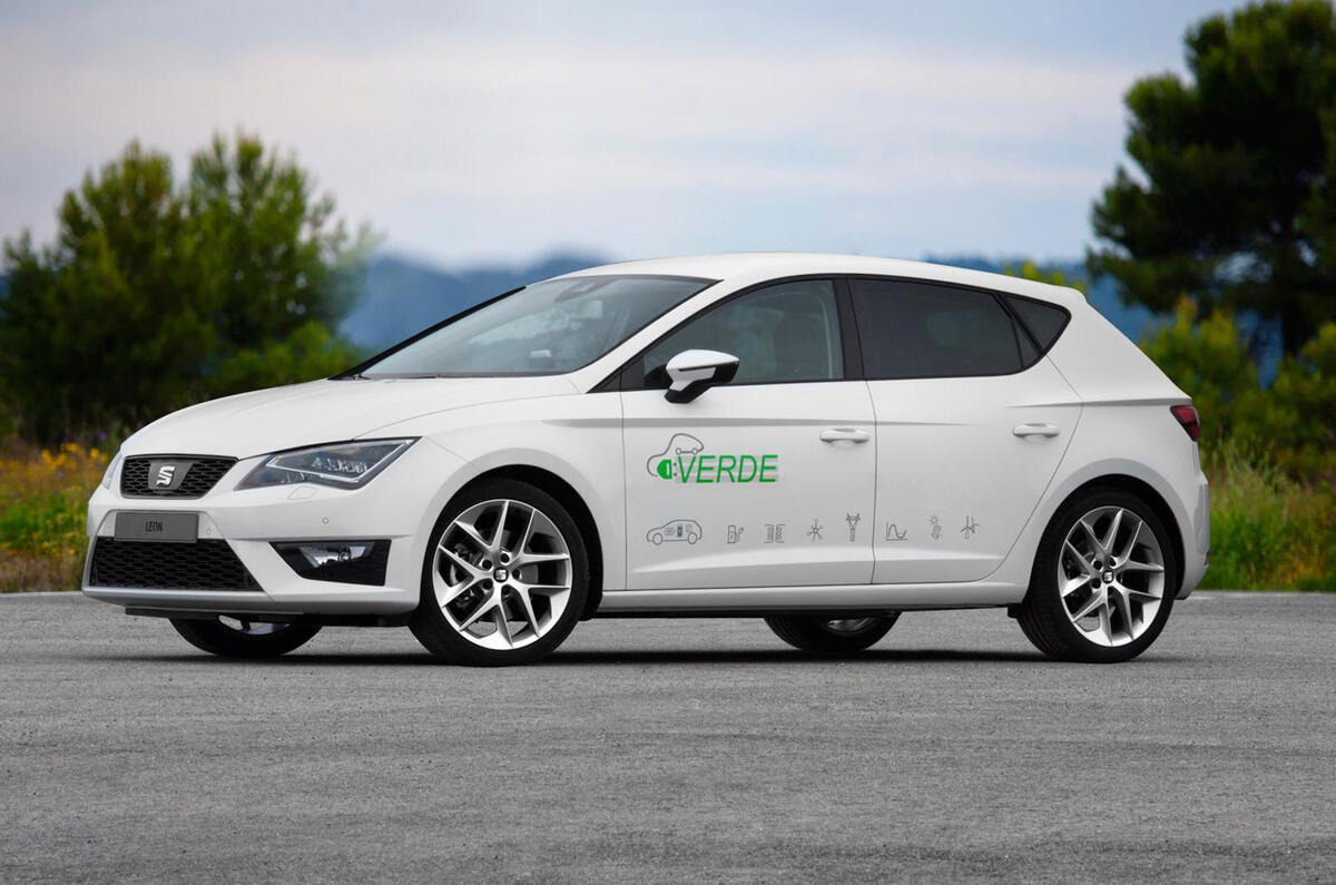 Seat shows Leon Verde hybrid prototype