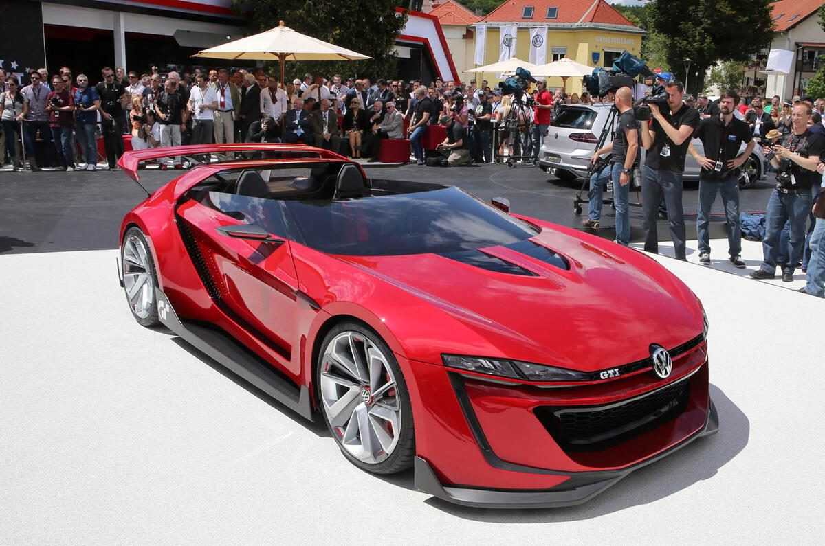 Volkswagen reveals new 496bhp GTI Roadster Concept