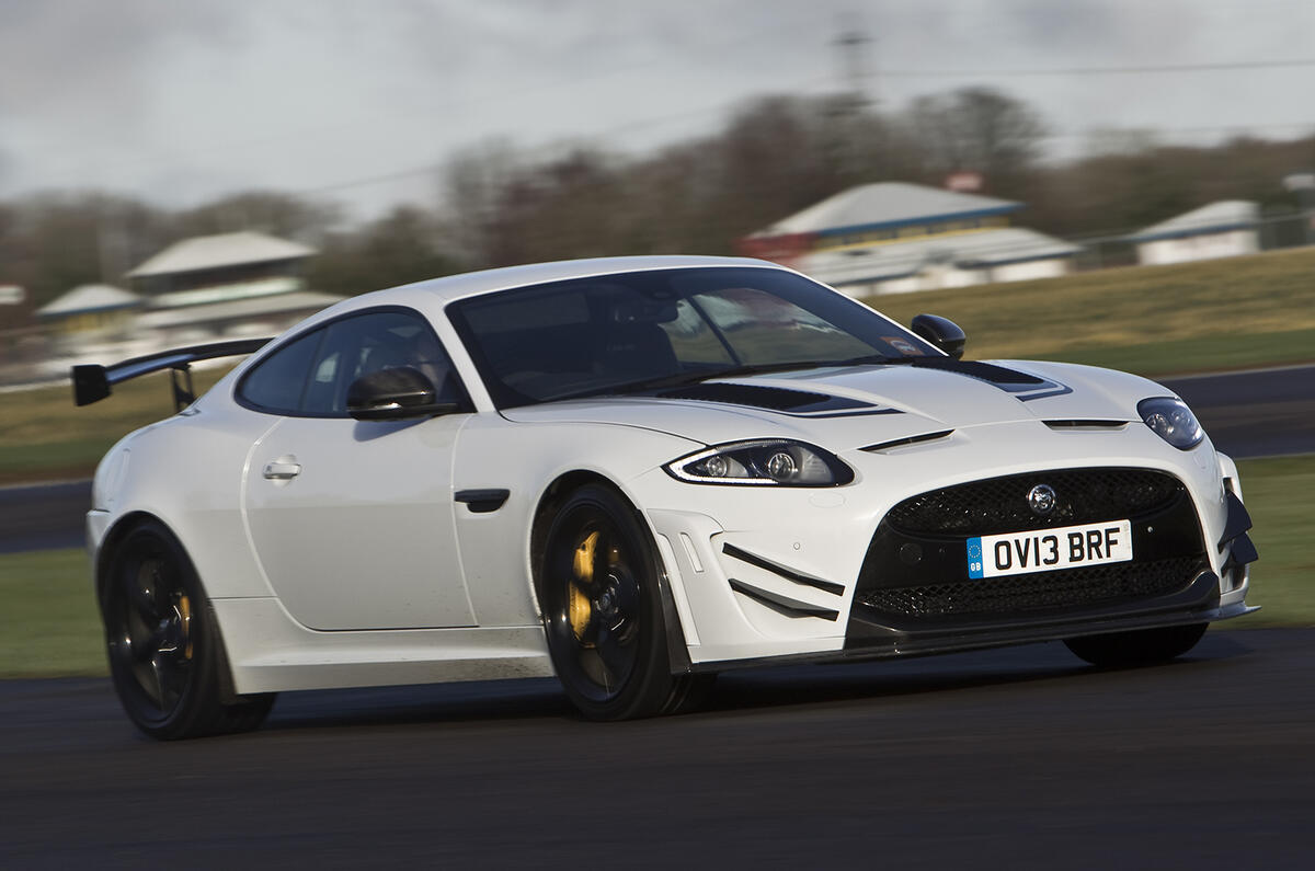 4 star Jaguar XKR-S GT