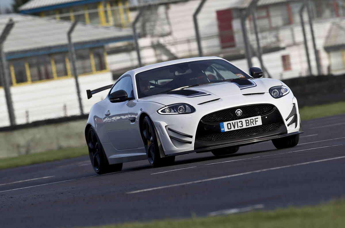 Glorious sounding Jaguar XKR-S GT