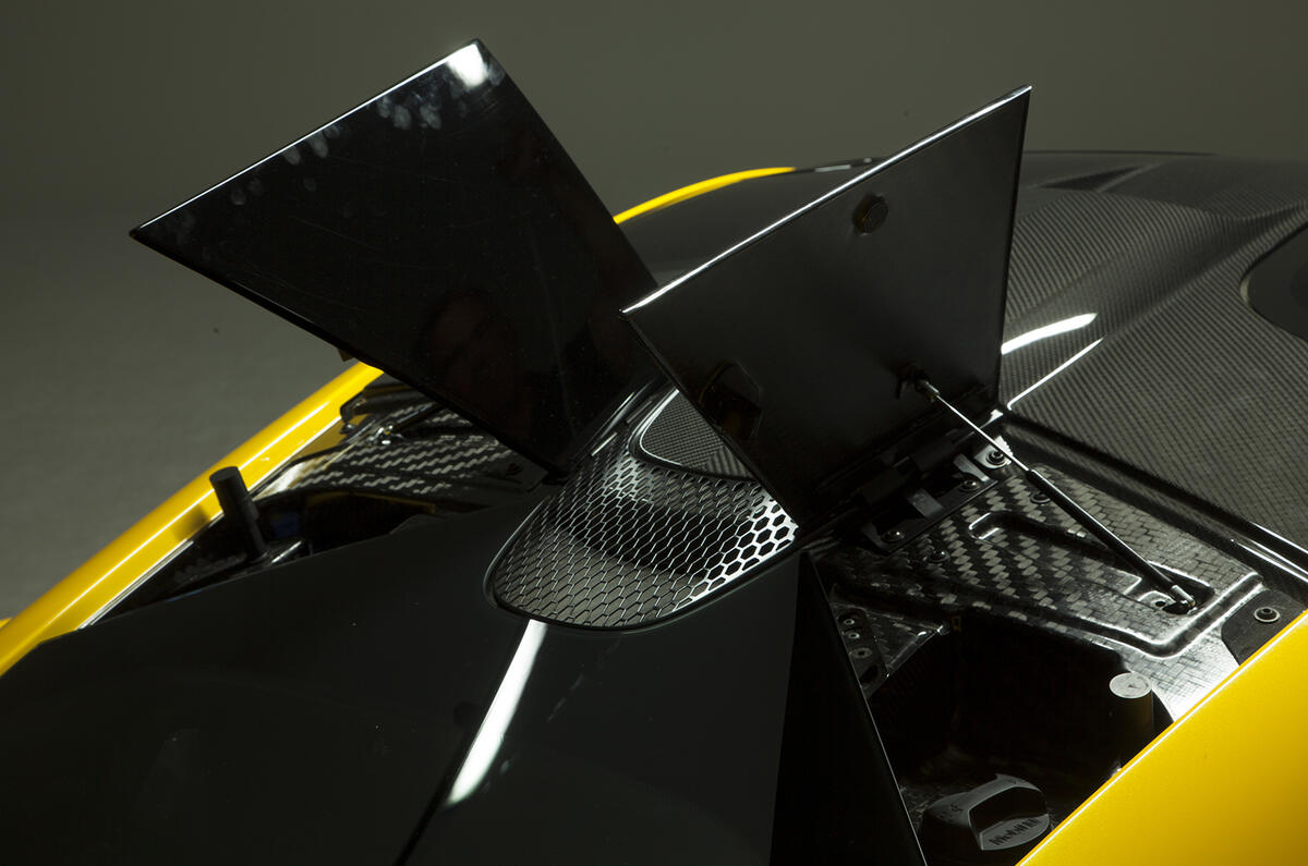 The ultimate McLaren P1 gallery