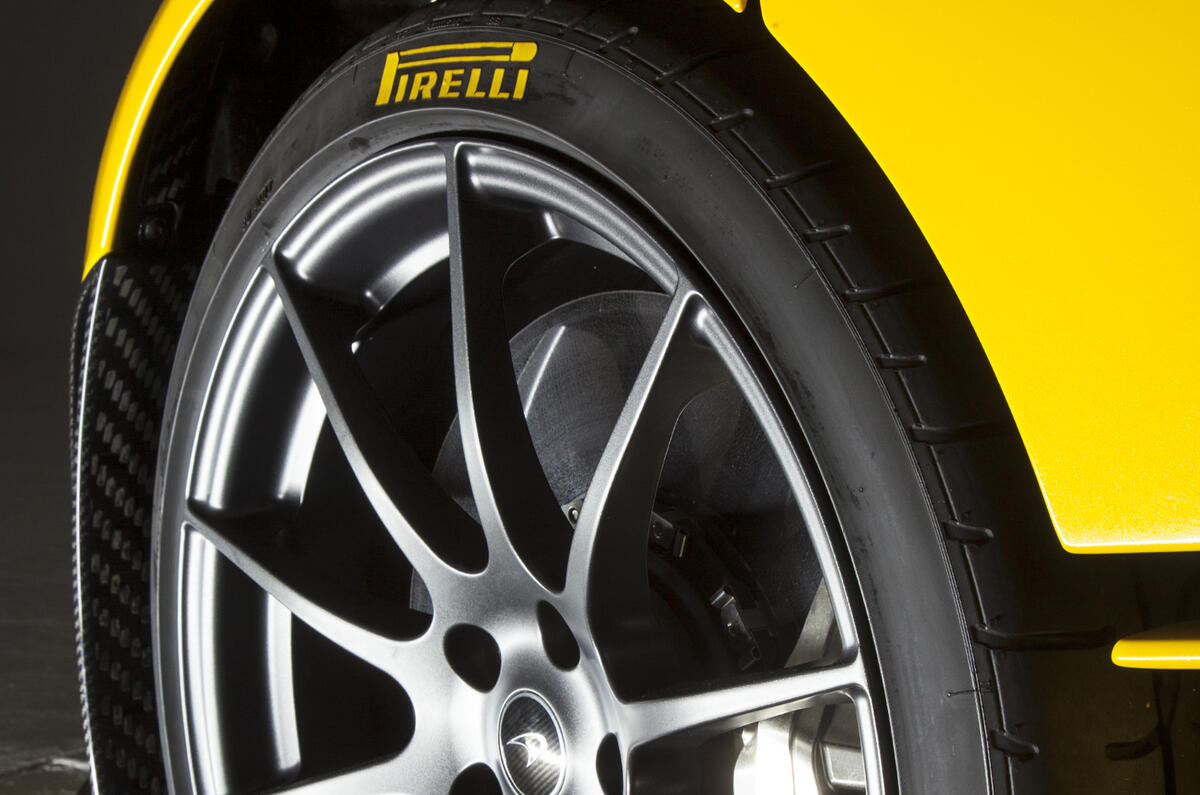 The ultimate McLaren P1 gallery