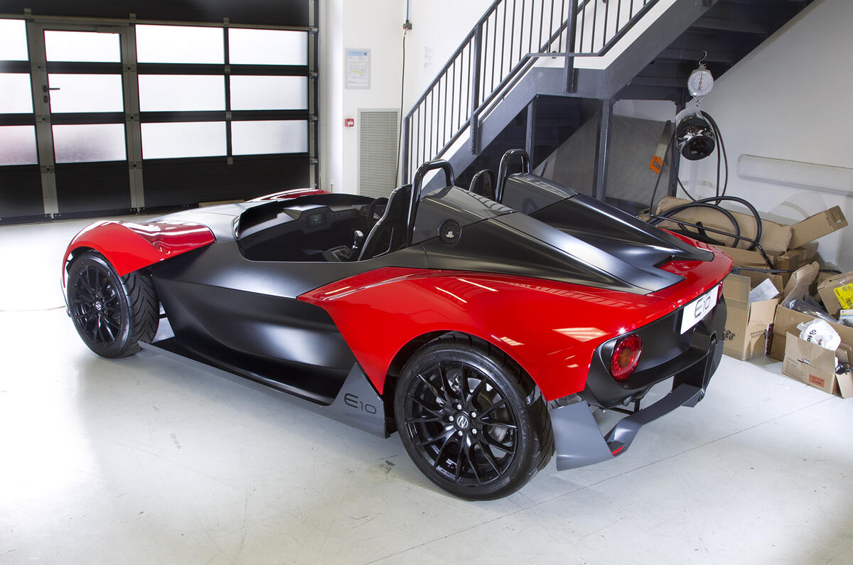 no title Zenos E11
