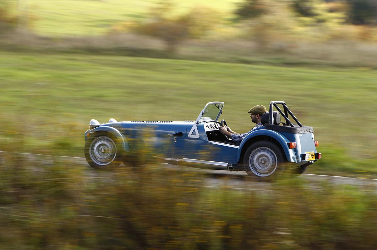 Modest Caterham Seven 160