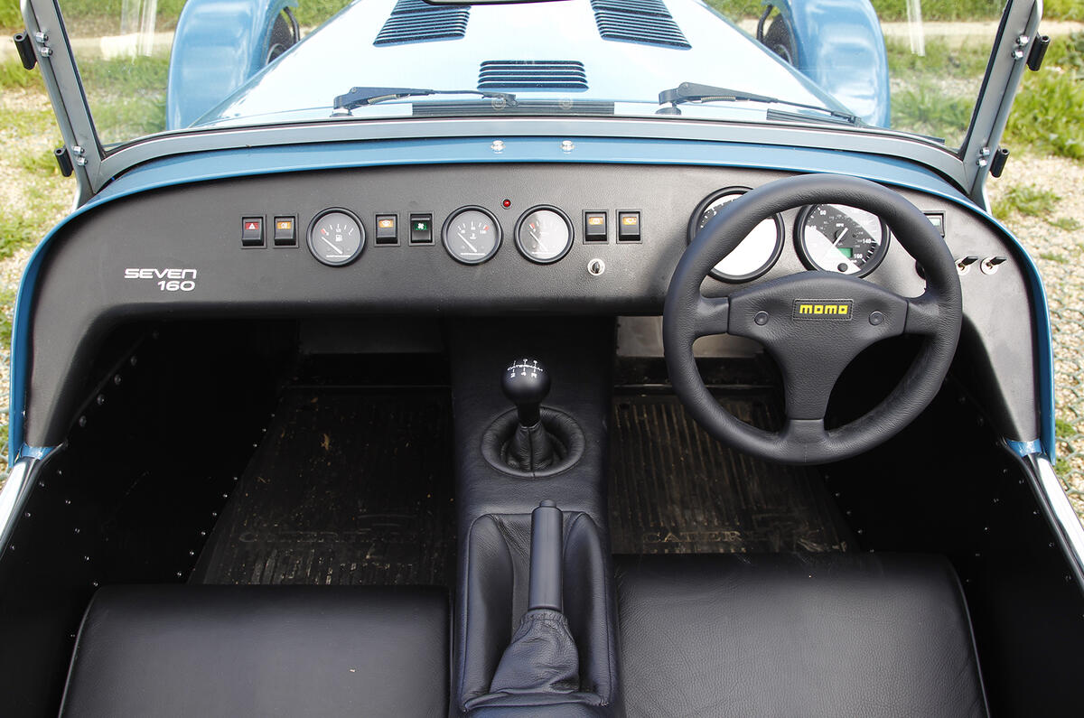 Caterham Seven 160 dashboard