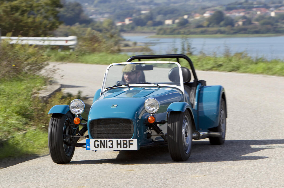 Caterham Seven 160 cornering