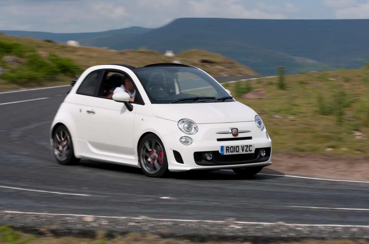 Abarth 595 Review 2017 Autocar Abarth 595 Review 2017 Autocar
