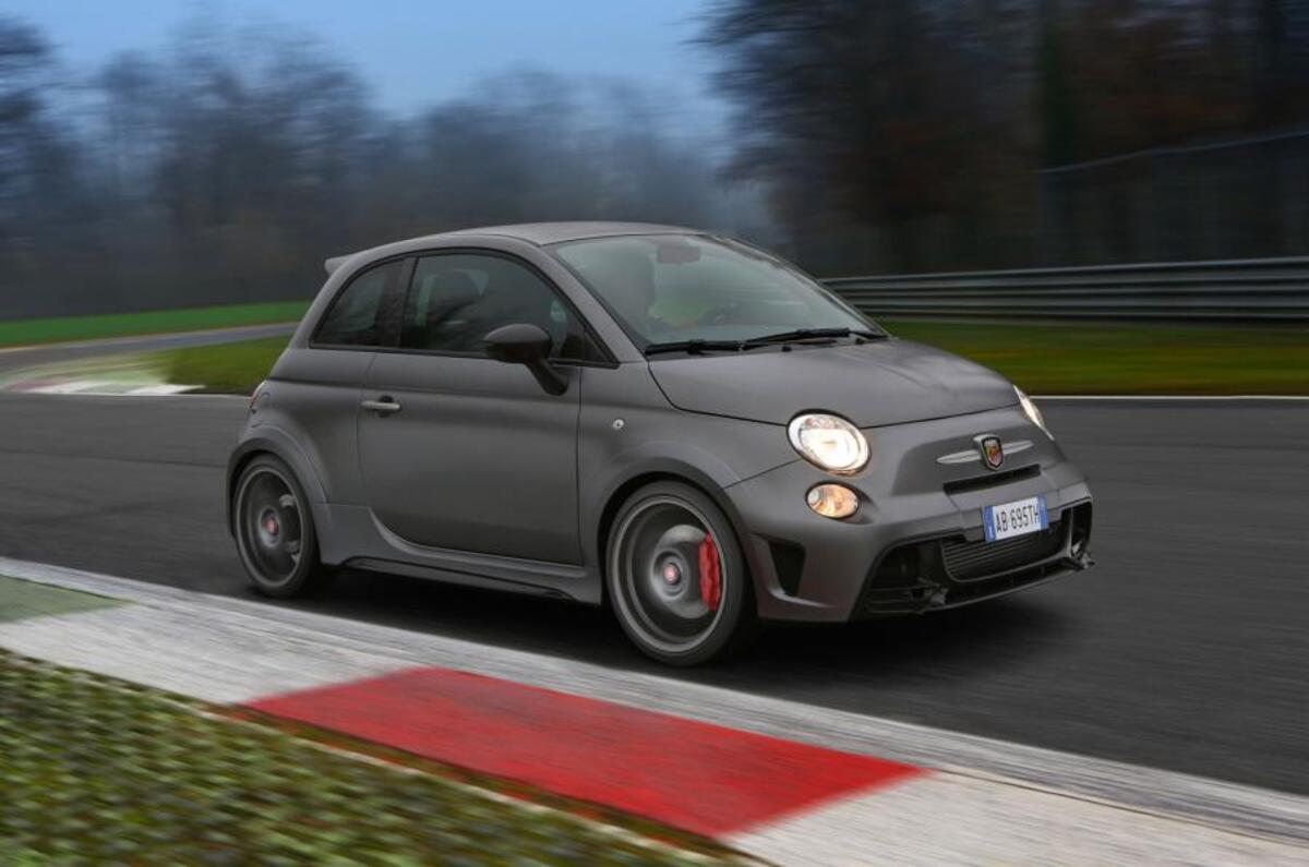 Abarth 695 Biposto