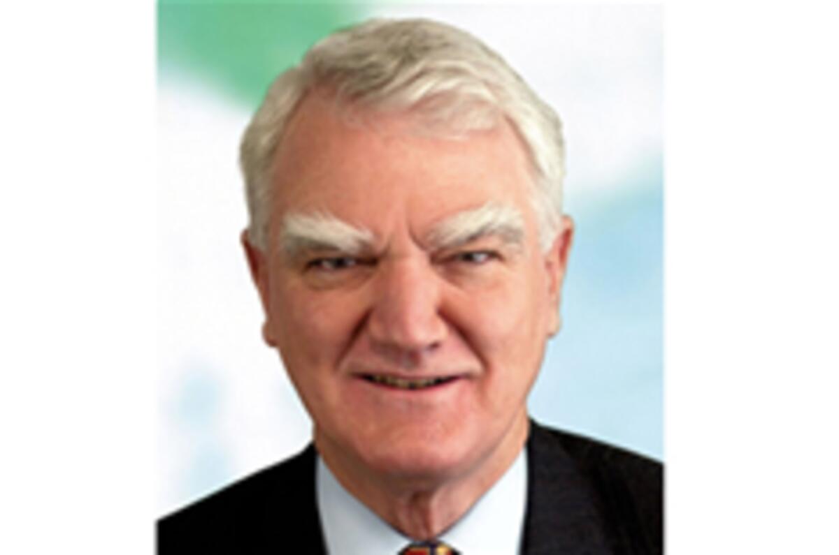 Ex-Shell boss calls for gas-guzzler ban