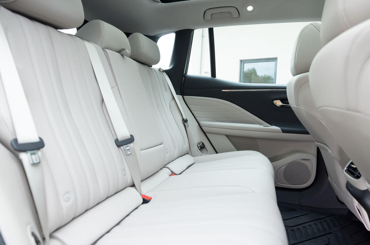 AION V review 2026 008