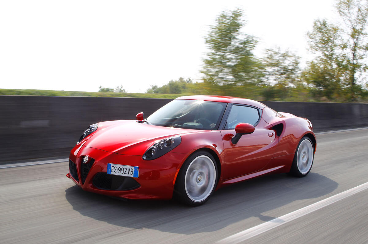 alfa 4c drivee 01