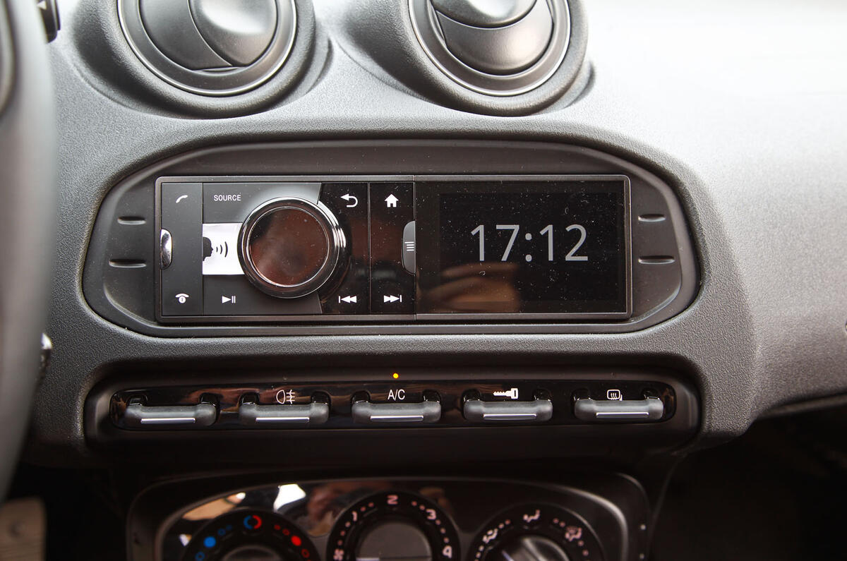 Alfa 4C's audio system
