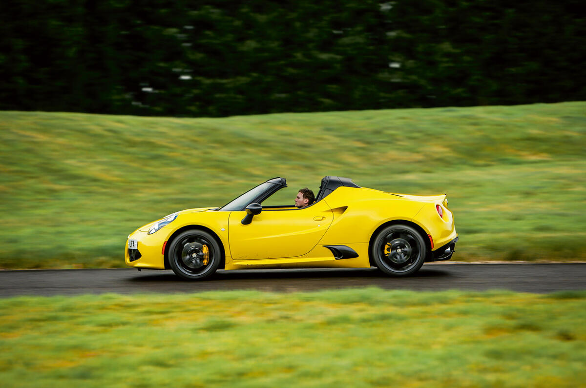 Alfa Romeo 4C Spider
