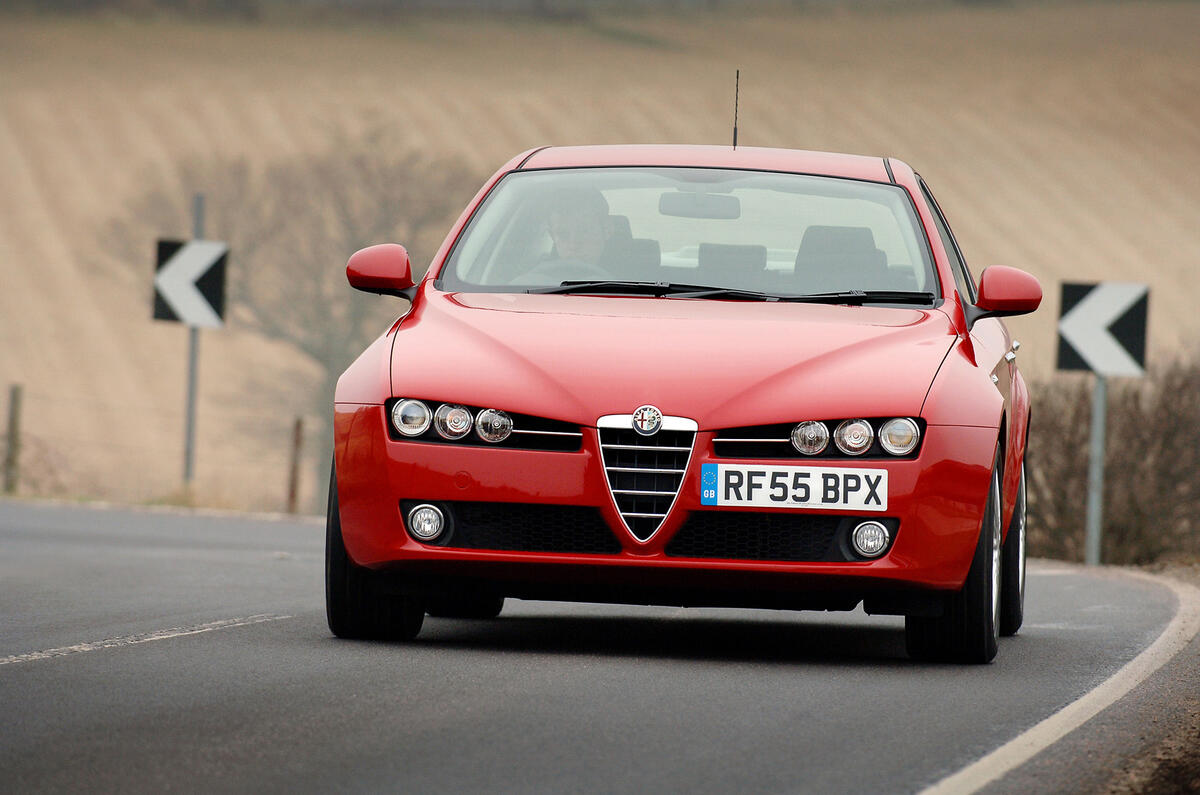 Alfa Romeo 159 cornering