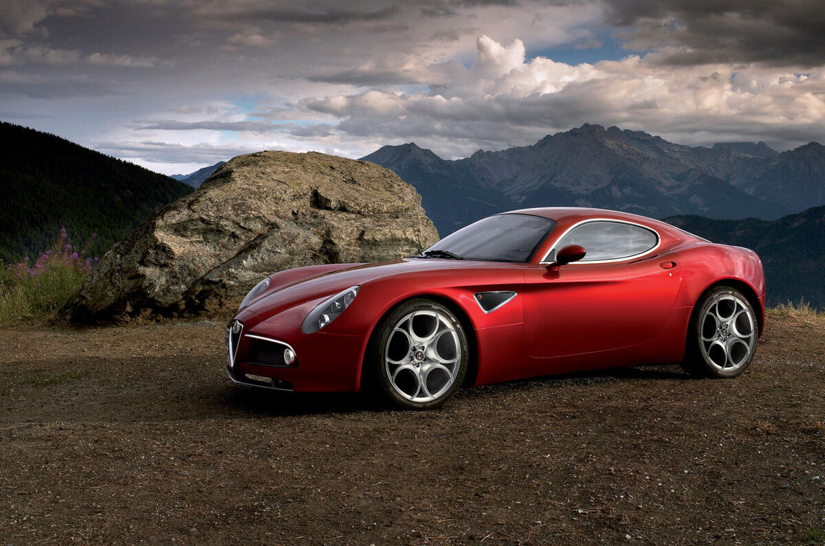 3.5 star Alfa Romeo 8C