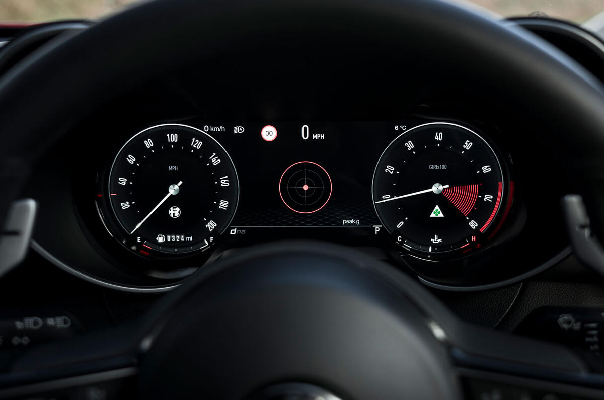 alfa romeo giulia qv review 2025 14 binncle alfa romeo giulia qv review 2025 14 binncle