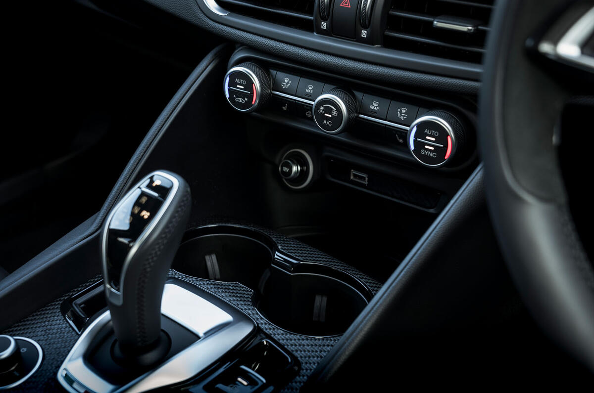 alfa romeo giulia qv review 2025 17 hvac controls alfa romeo giulia qv review 2025 17 hvac controls
