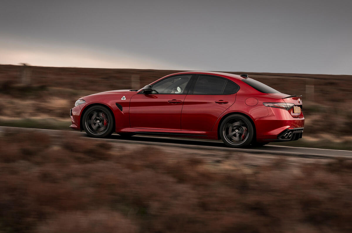 alfa romeo giulia qv review 2025 24 panning side alfa romeo giulia qv review 2025 panning side