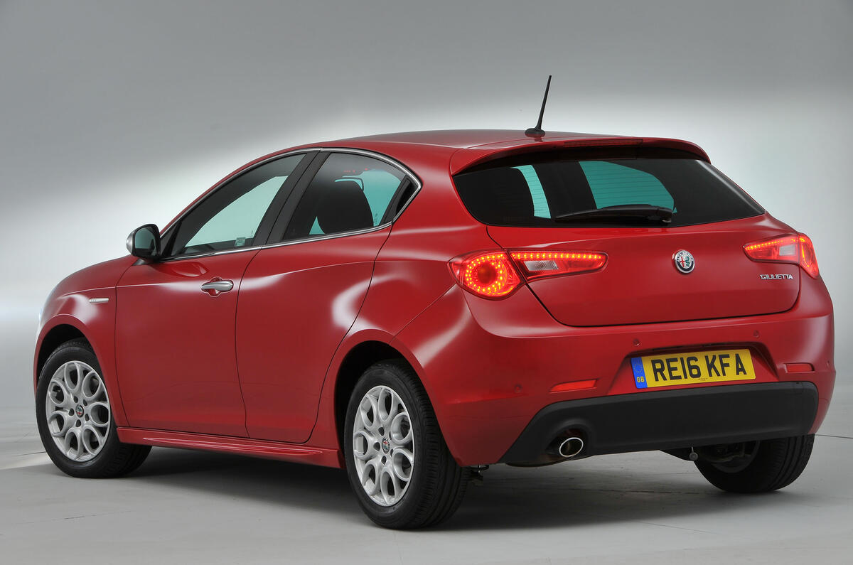 Alfa Romeo Giulietta rear quarter