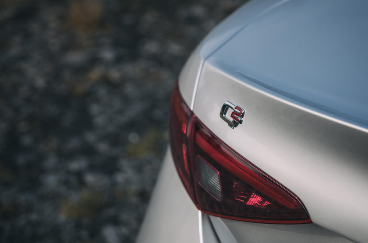 Alfa Romeo Giulia badging