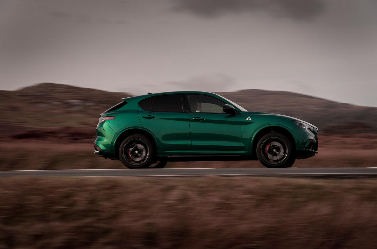 alfa romeo stelvio qv review 2024 02 panning side alfa romeo stelvio qv review 2024 02 panning side