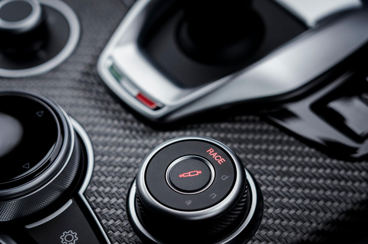 alfa romeo stelvio qv review 2024 14 race mode alfa romeo stelvio qv review 2024 14 race mode