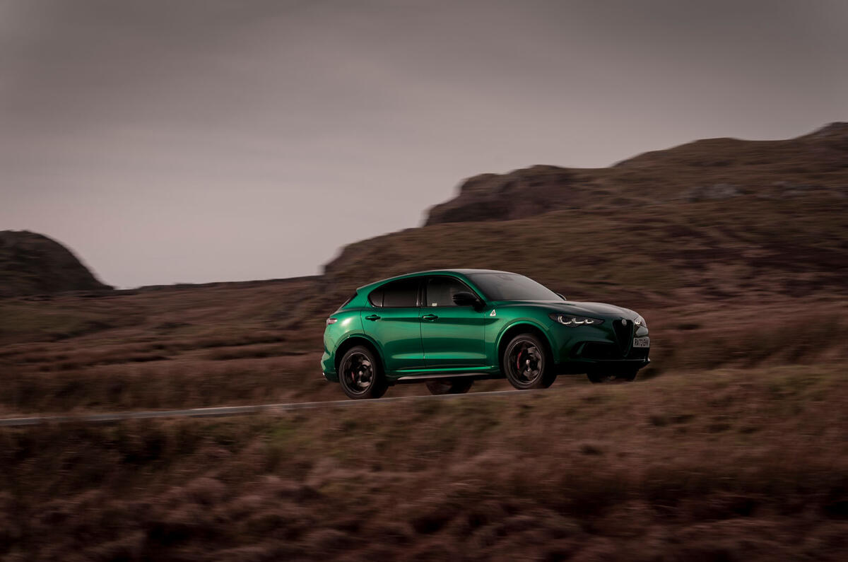 alfa romeo stelvio qv review 2024 21 panning alfa romeo stelvio qv review 2024 21 panning
