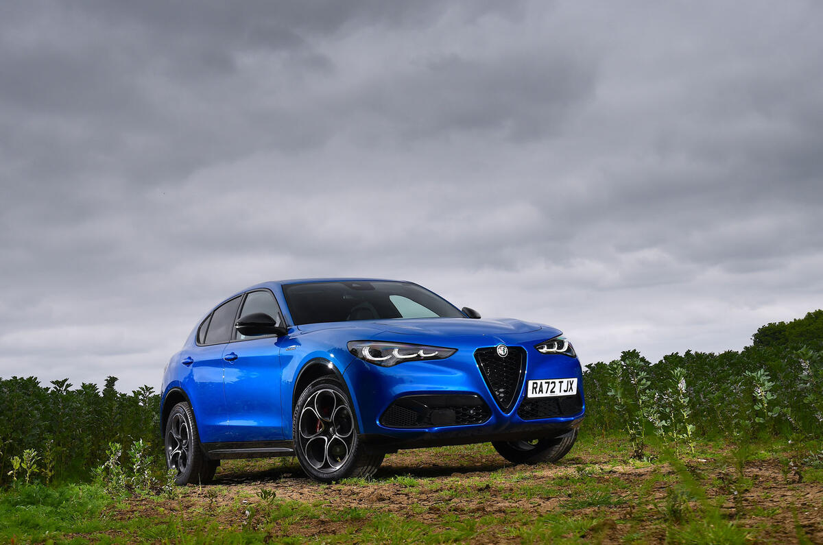 alfa romeo stelvio veloce review 2023 29 static front alfa romeo stelvio veloce review 2023 29 static front