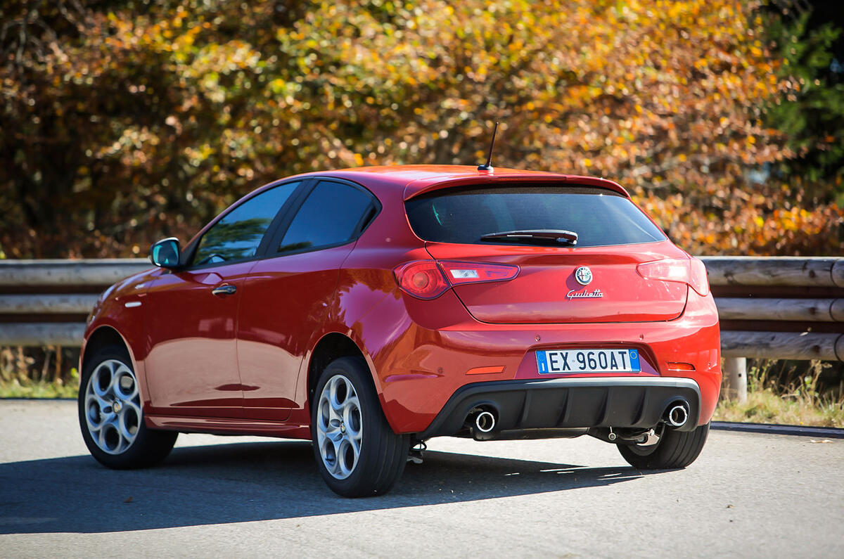 Alfa Romeo Giulietta Sprint 1 4 Multiair First Drive