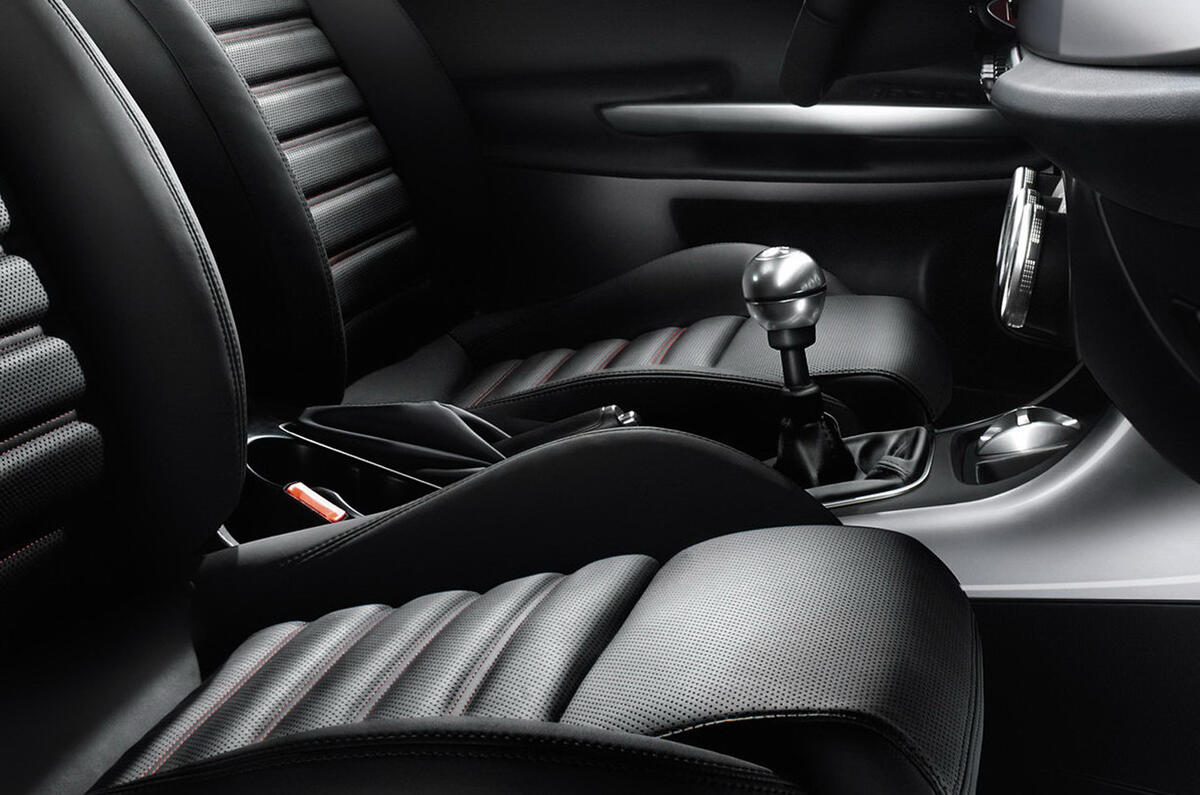 Alfa Giulietta stays passive