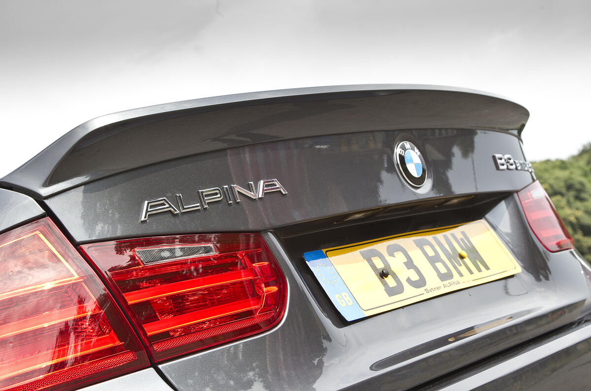 Subtle spoiler on Alpina B3