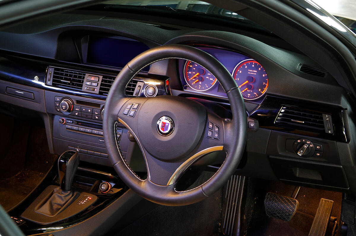 Alpina B3 S's interior