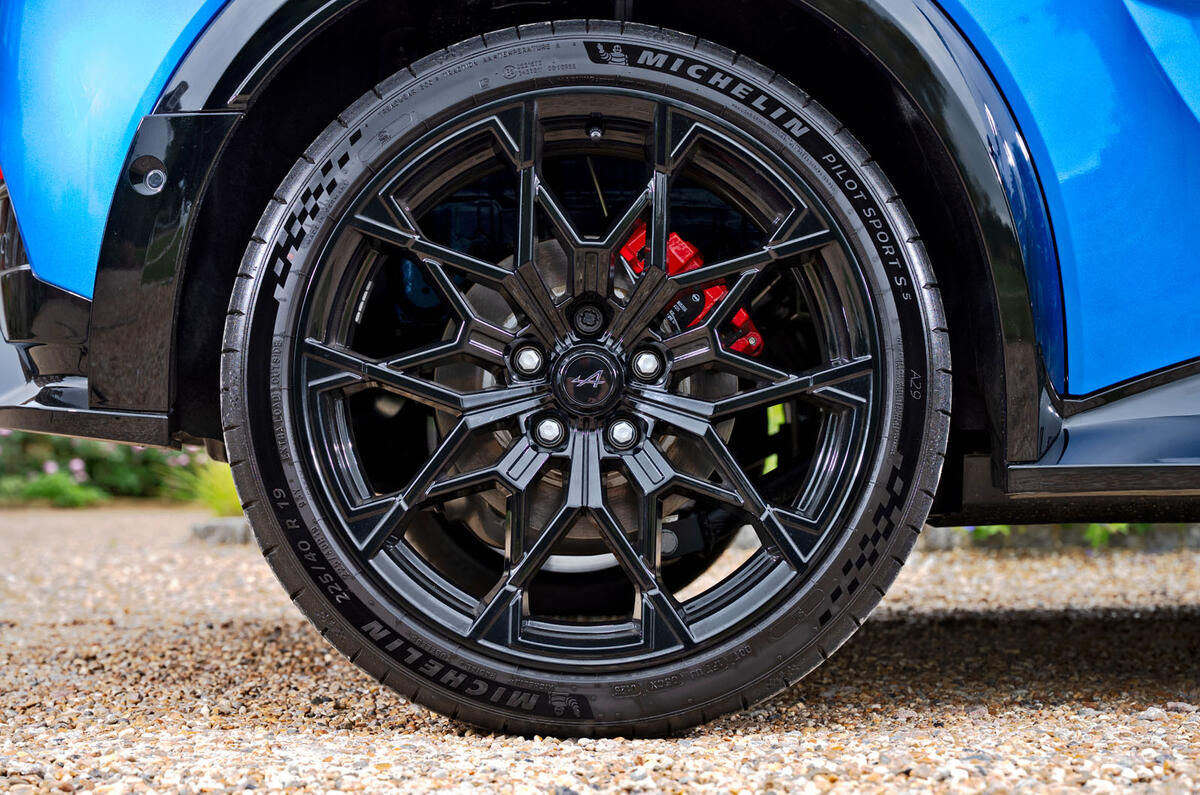 Alpine A290 GTS review 202506 wheel Alpine A290 GTS review 202506 wheel