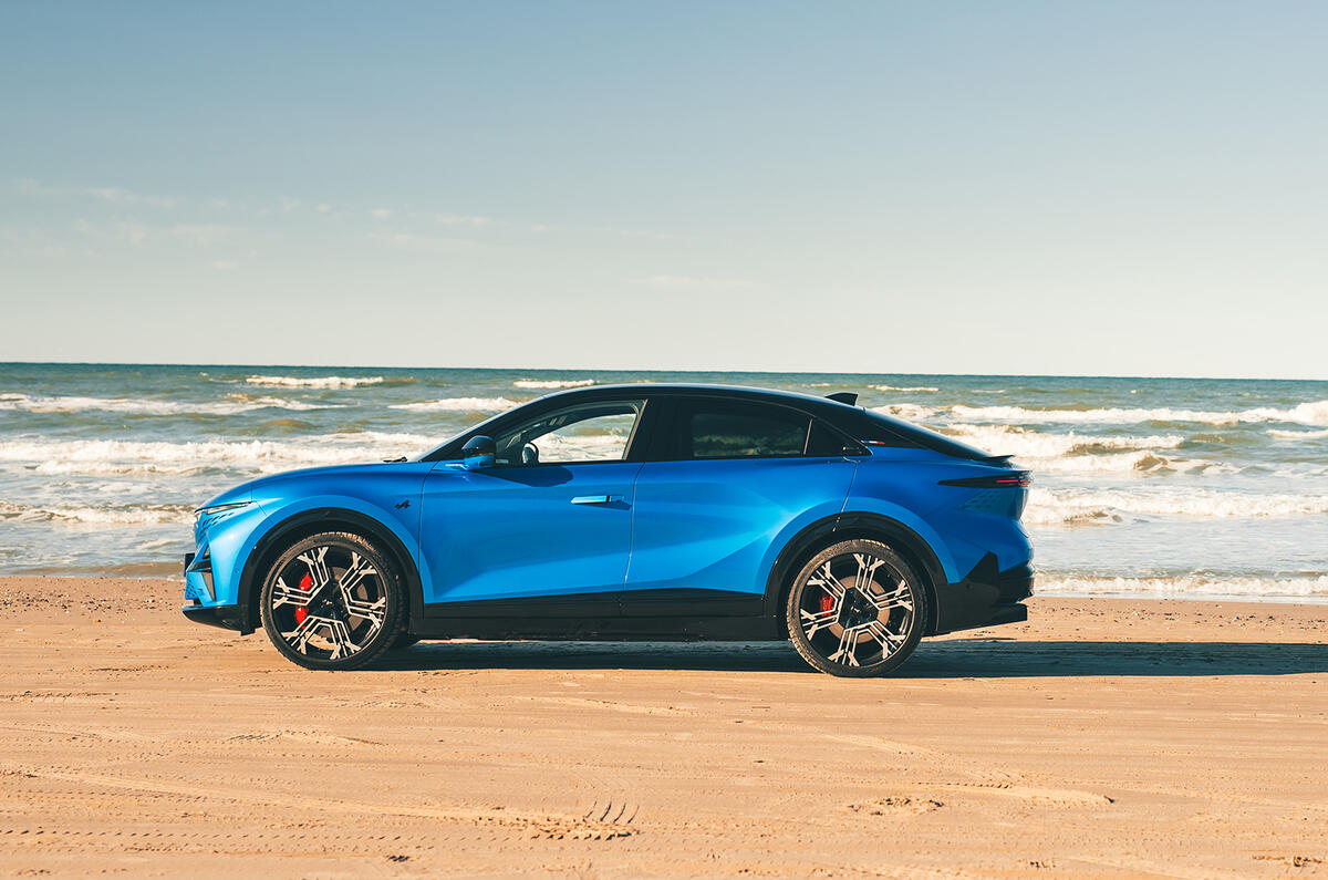 alpine a390 2025 jh 15