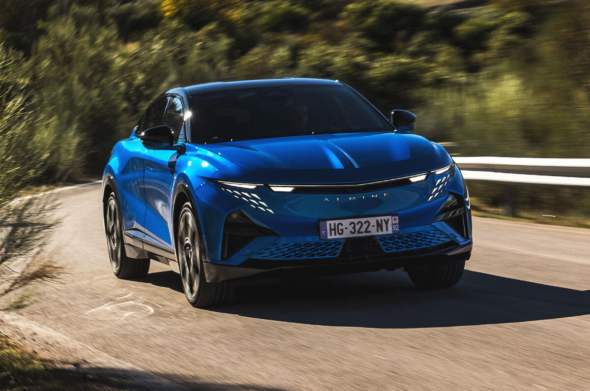 Alpine A390 GTS review 001