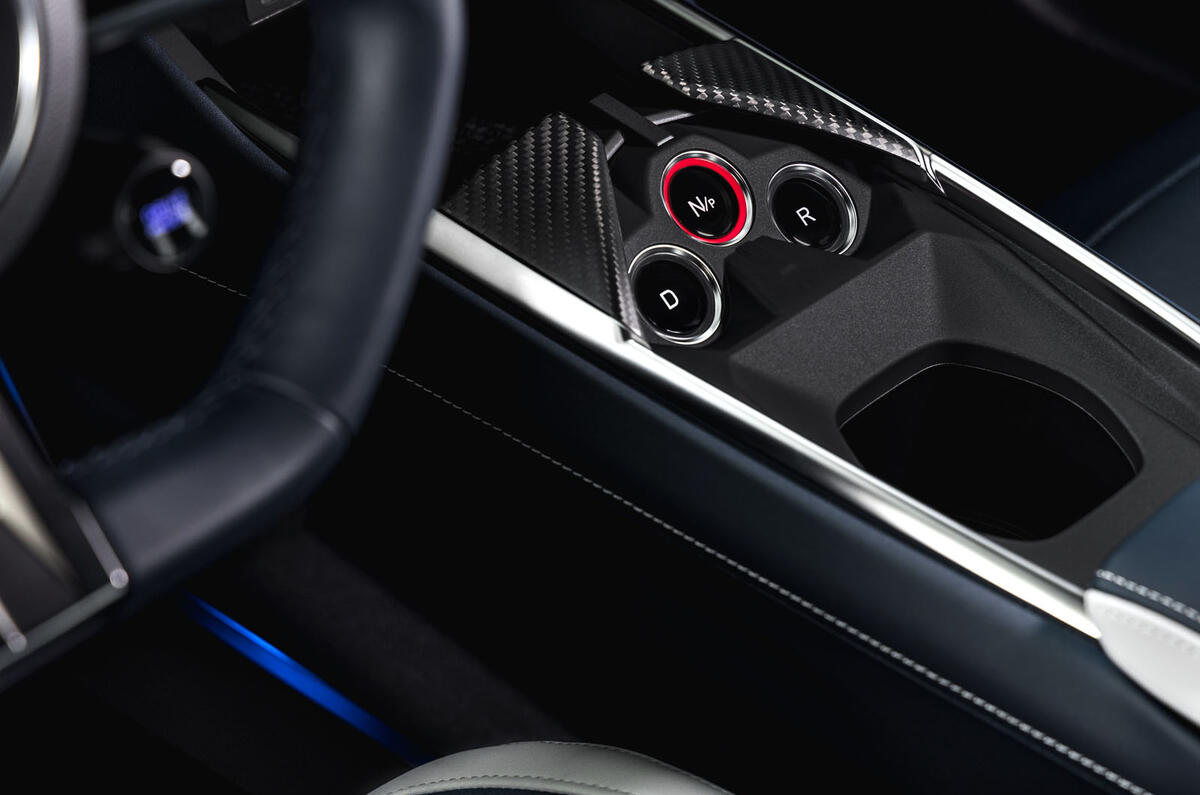 Alpine A390 GTS review 016