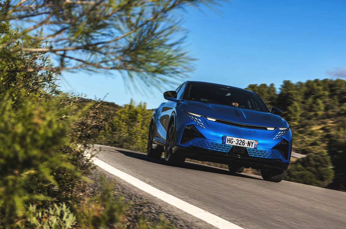 Alpine A390 GTS review 022