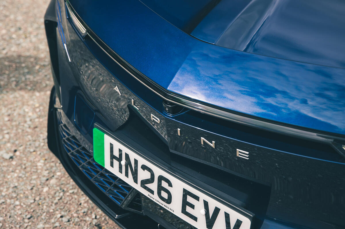 Alpine A390 review 2026 004