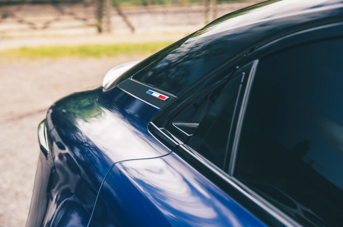 Alpine A390 review 2026 008