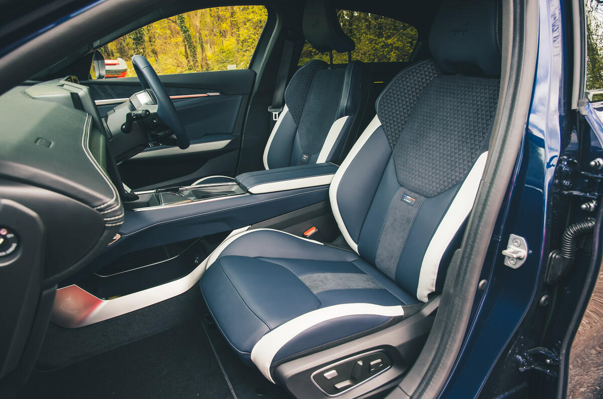 Alpine A390 review 2026 024