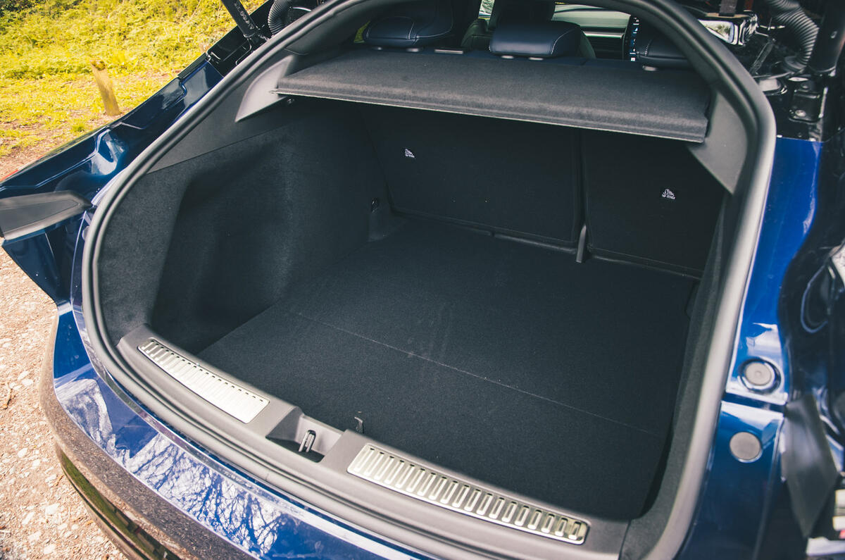 Alpine A390 review 2026 026