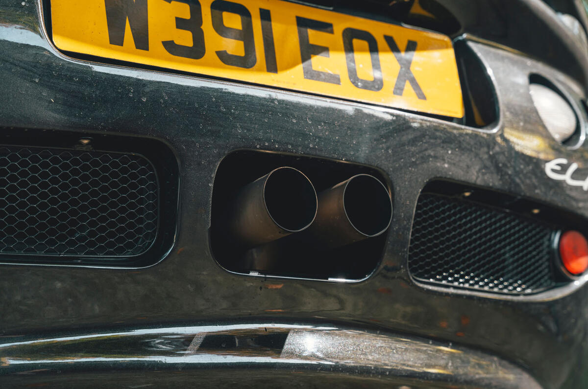 Analogue Automotive Supersport Restomod FD 2024 pipes ME 10