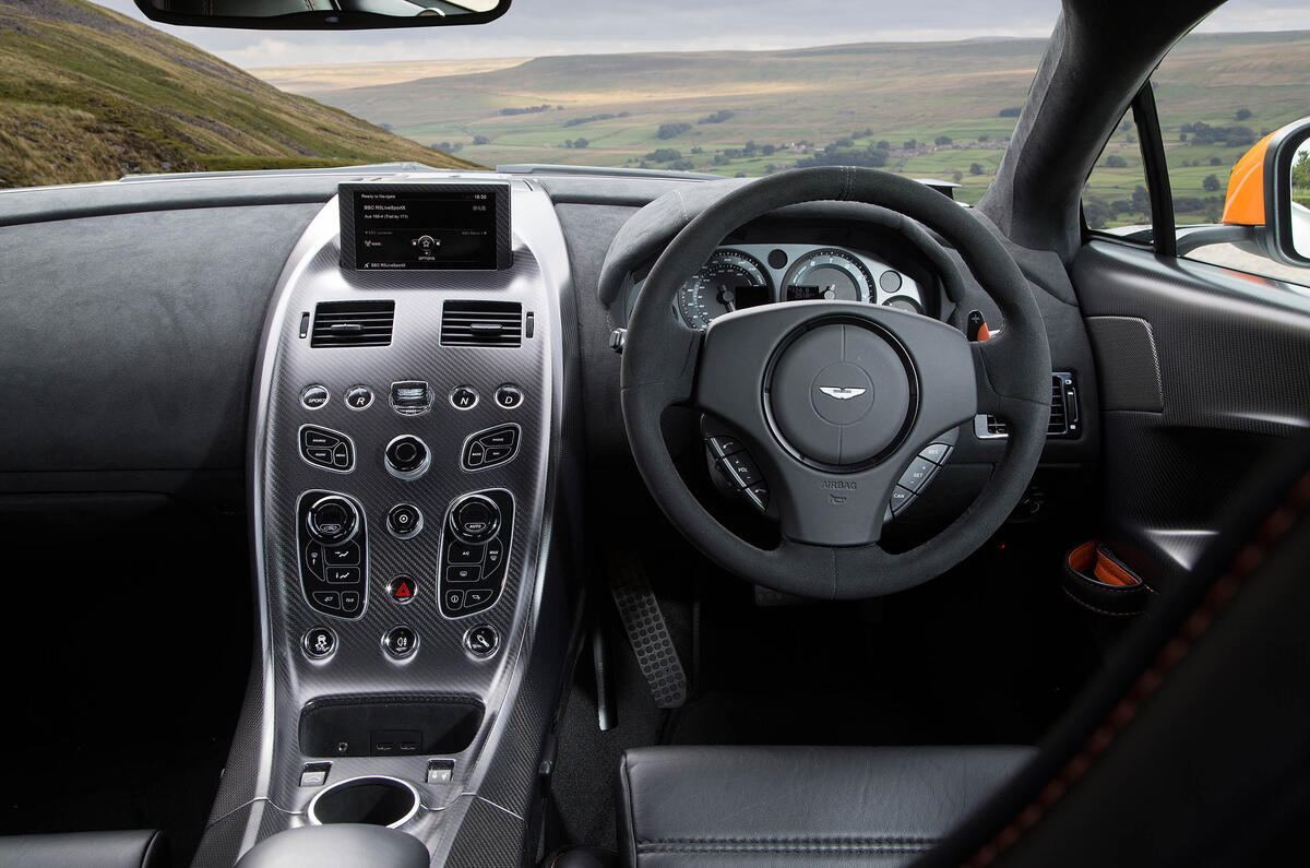 Aston Martin Vantage GT12 dashboard