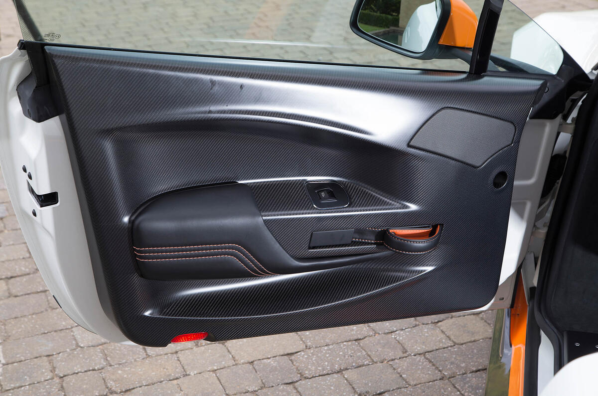 Aston Martin Vantage GT12 doorcard