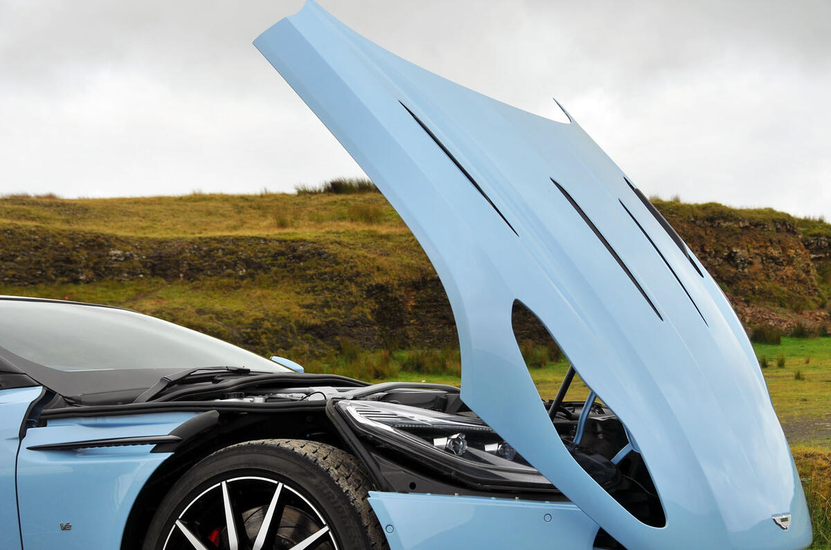 Aston Martin DB11 clamshell bonnet