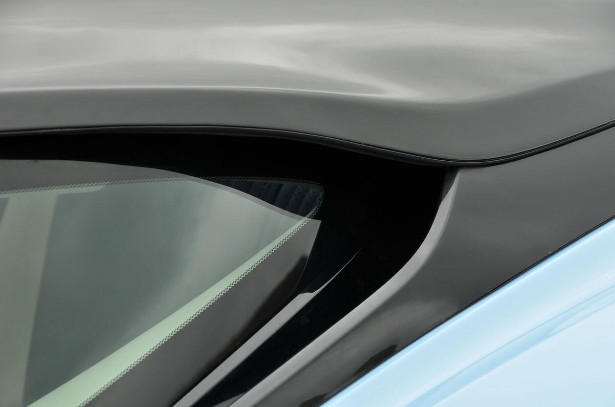 Aston Martin DB11 rear window
